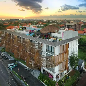 Koa D Surfer *** Canggu